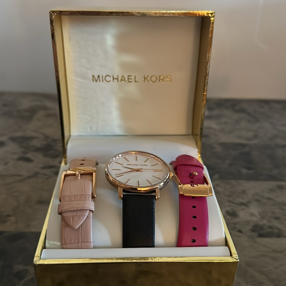 Michael Kors Watch with interchangeable bands